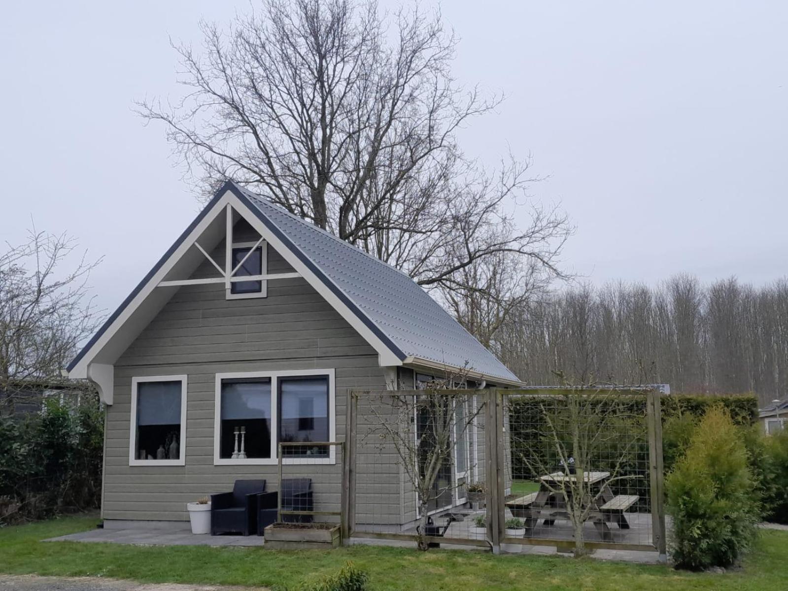 4-Persoons Vakantiehuisje Simmerwille Tzummarum 外观 照片