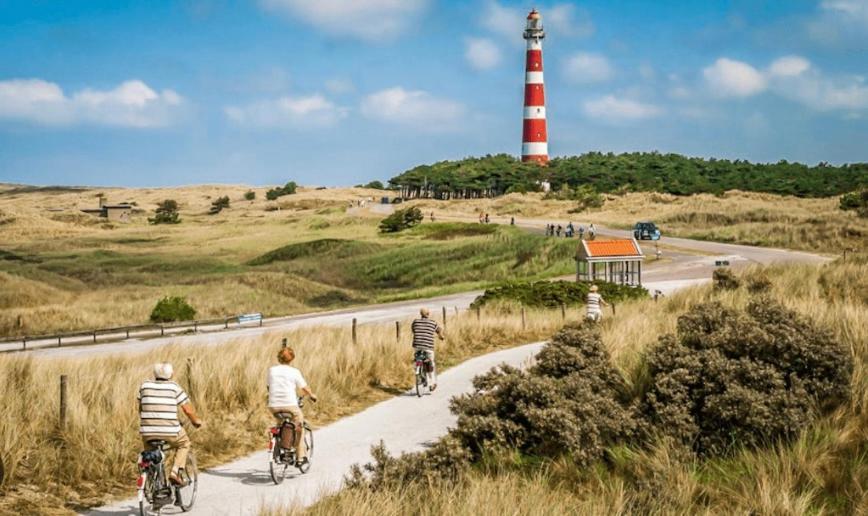 4-Persoons Vakantiehuisje Simmerwille Tzummarum 外观 照片