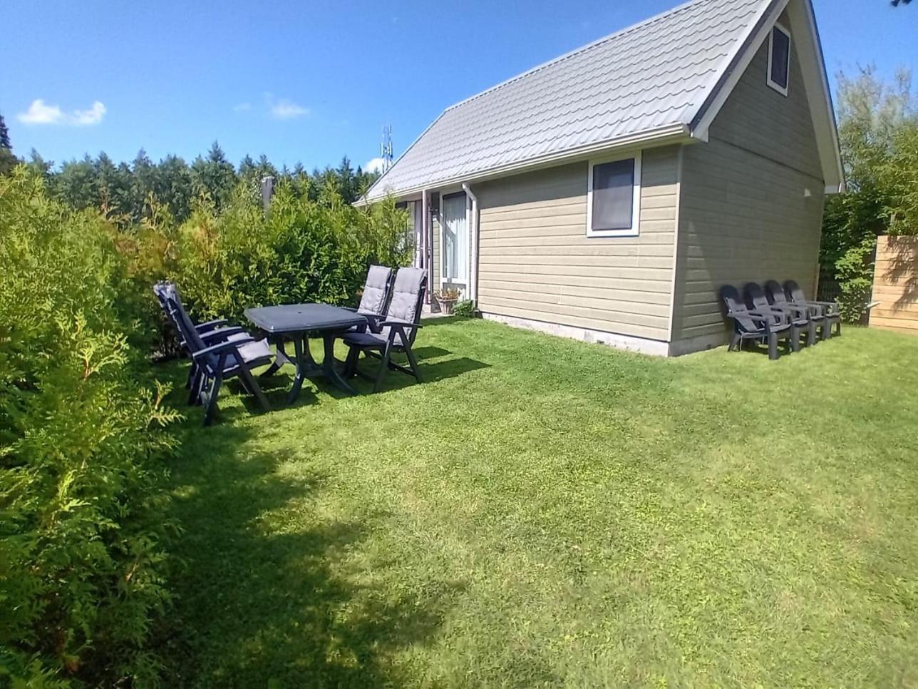 4-Persoons Vakantiehuisje Simmerwille Tzummarum 外观 照片